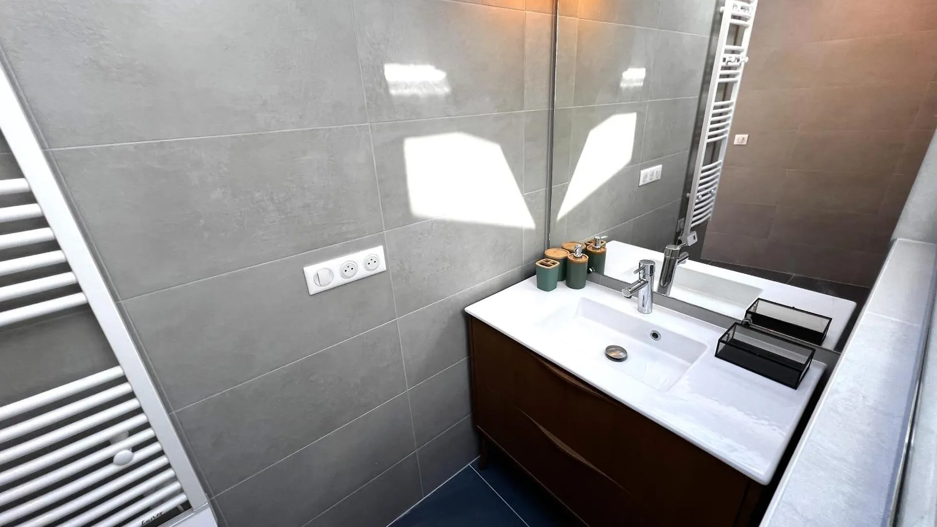 Apollinaire - Luxury Loft - Heart Of Montparnasse Apartment Paris France