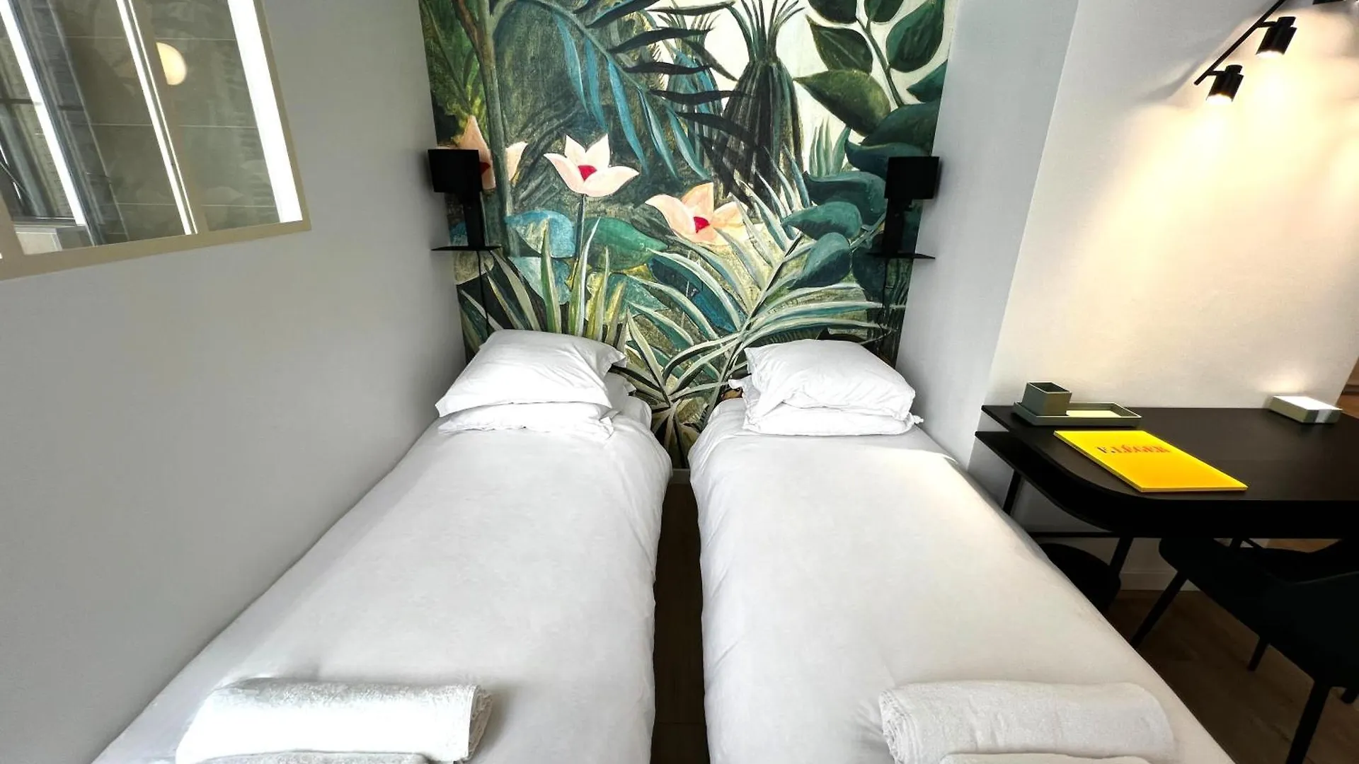 Apollinaire - Luxury Loft - Heart Of Montparnasse Apartment Paris 0*,  France